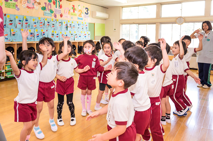 志津わかば幼稚園の教室風景